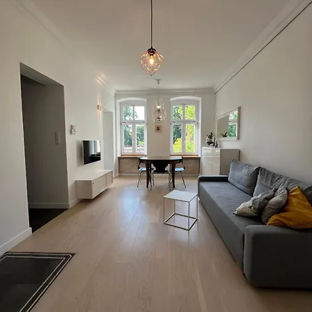 Wroclove Tumski 3 Apartment *