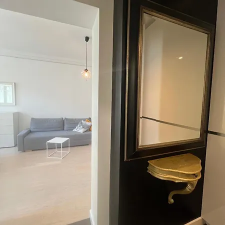 Wroclove Tumski 3 Апартаменты *